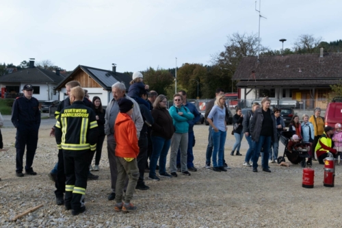 Feuerlöschervorführung (c)ReinhardEmsenhuber-WEB-03