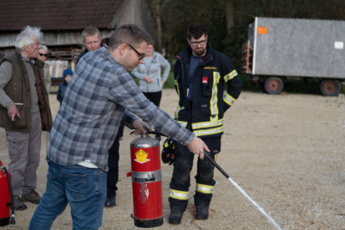 Feuerlöschervorführung (c)ReinhardEmsenhuber-WEB-05