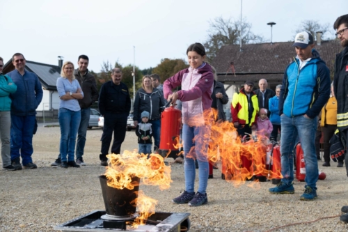 Feuerlöschervorführung (c)ReinhardEmsenhuber-WEB-07