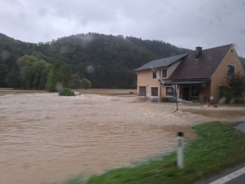 Hochwassereinsatz-Mannersdorfl(c)FF-Mannersdorf-ReinhardEmsenhuber-31