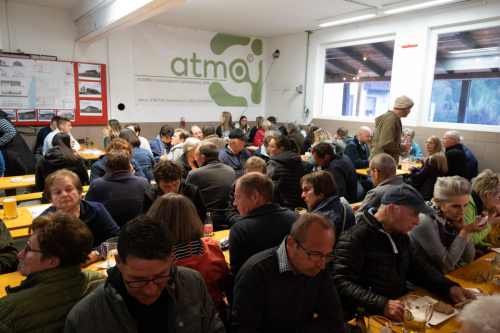 Maibaumaufstellen-2026-cReinhardEmsenhuber-57