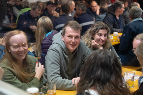 Maibaumaufstellen-2026-cReinhardEmsenhuber-72