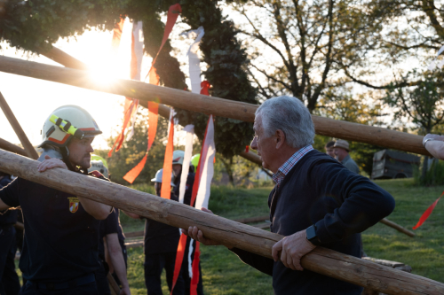 Maibaumaufstellen2025 cReinhardEmsenhuber-13
