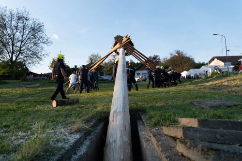Maibaumaufstellen2025 cReinhardEmsenhuber-24