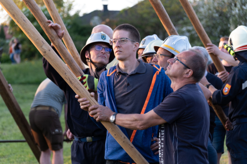 Maibaumaufstellen2025 cReinhardEmsenhuber-36