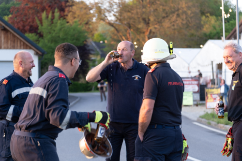 Maibaumaufstellen2025 cReinhardEmsenhuber-41