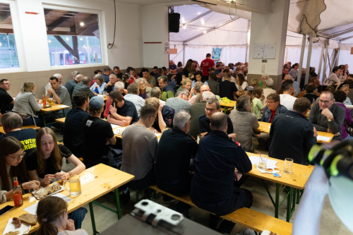 Maibaumaufstellen2025 cReinhardEmsenhuber-57