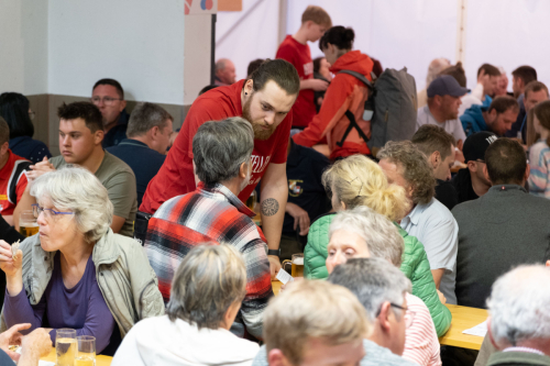 Maibaumaufstellen2025 cReinhardEmsenhuber-62