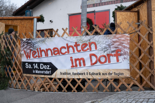 Weihnachten im Dorf 2024-9725 (1) (1)