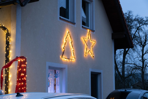 Weihnachten im Dorf 2024-9805 (1) (1)