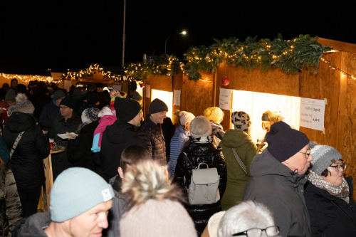 Weihnachten im Dorf 2024-9846 (1) (1)